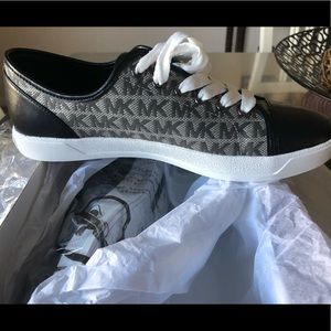 Michael Kors Brand New! MK City Sneaker Size 9